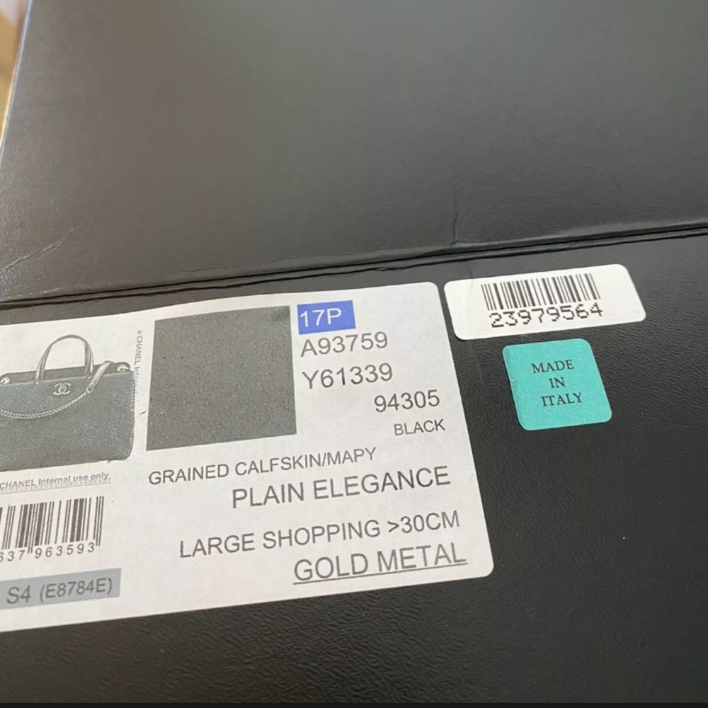Chanel Large Shopping Tote 2017 collection - Picture 6 of 7
